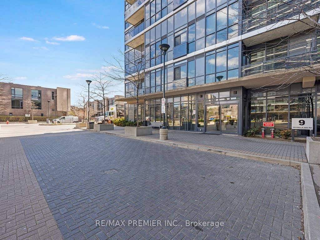 Photo of 9 Valhalla Inn Road #609, Toronto, ON M9B 1S9 (MLS # W13536504)