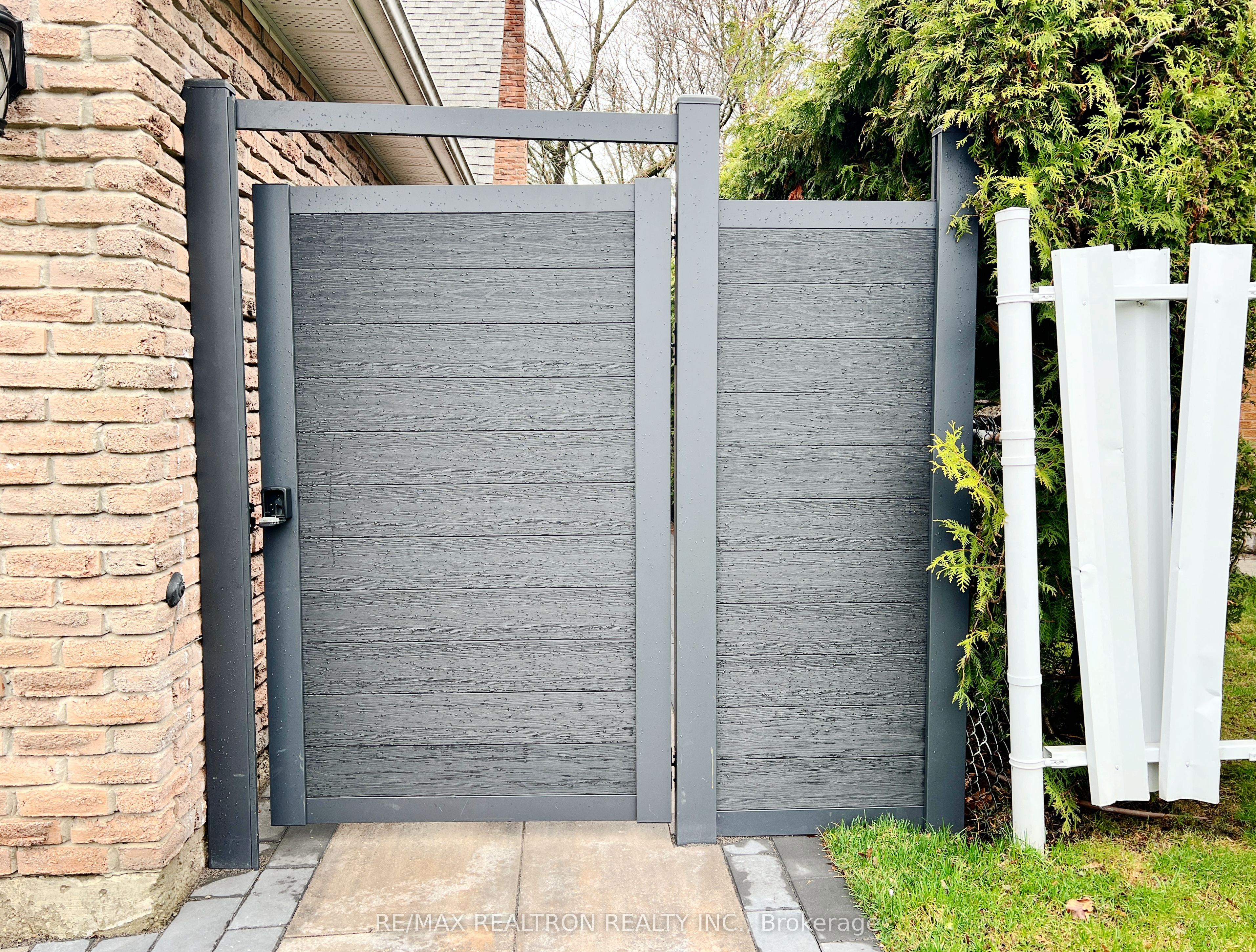 14 Canadiana Drive BSMT