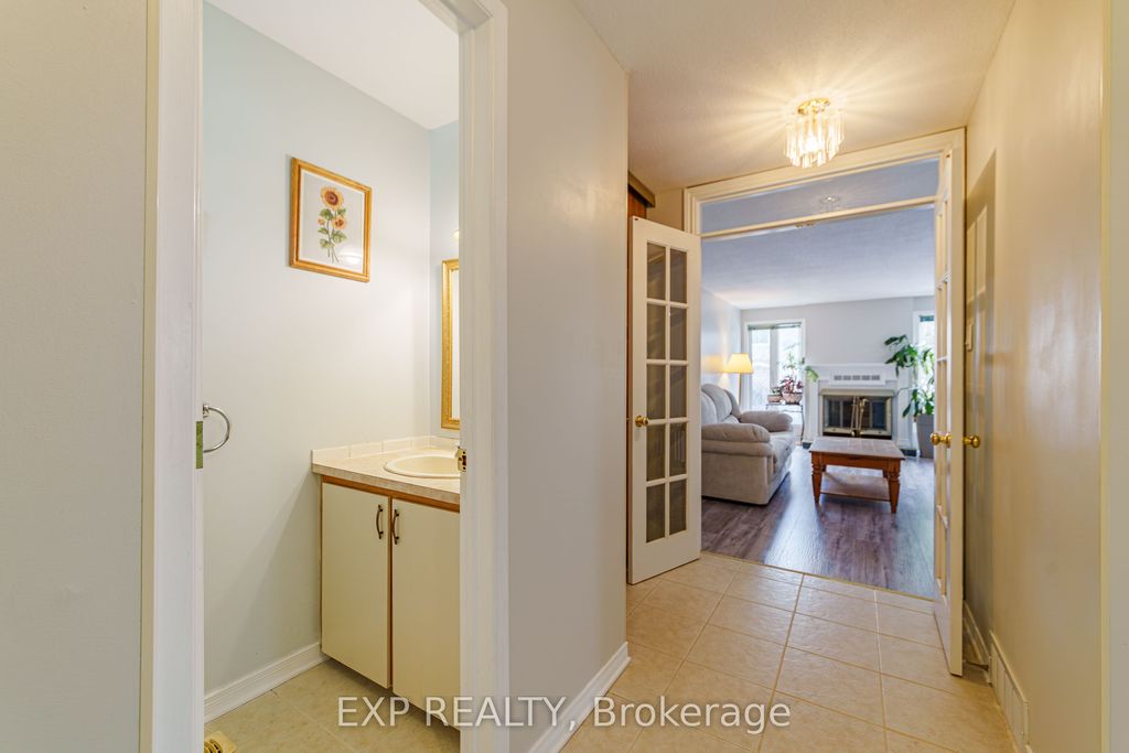 Photo of 31 Coolspring Crescent, Cityview - Parkwoods Hills - Rideau Shore, ON K2E 7M9 (MLS # X13041772)