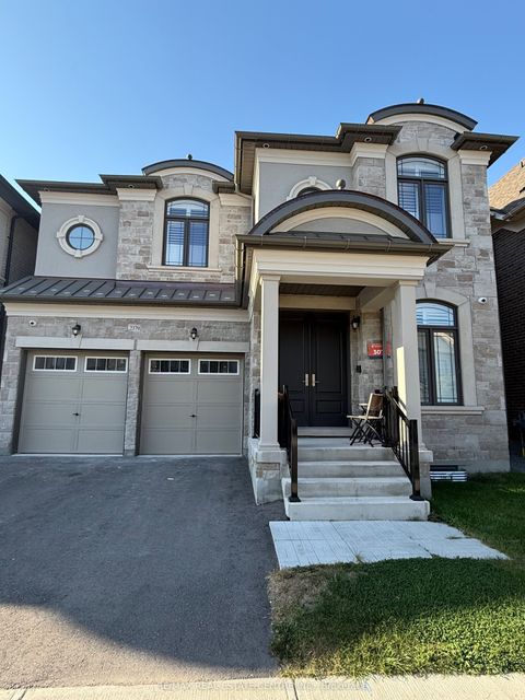 2379 Charles Cornwall Avenue Oakville ON L6M 5M5