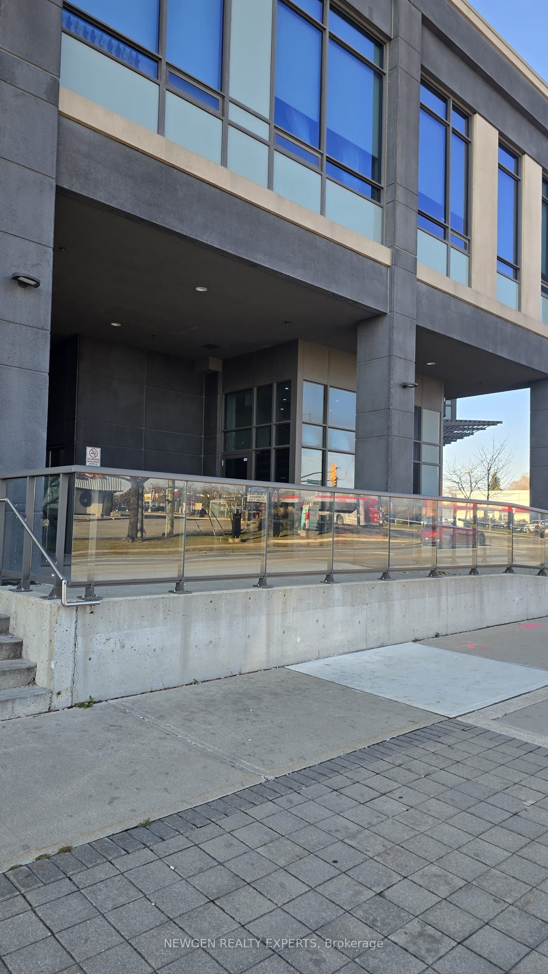 247 Queen Street E 106