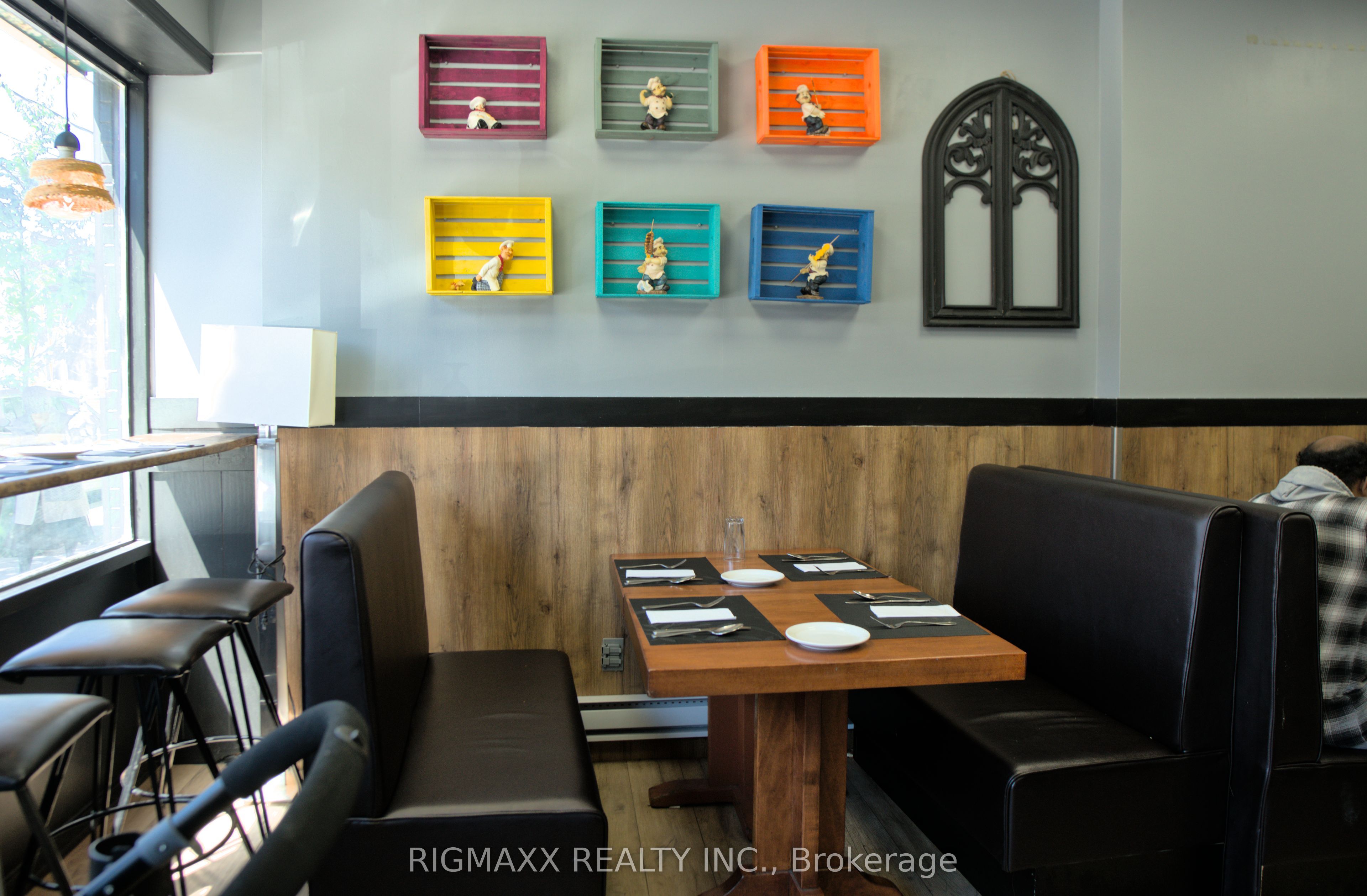 167 Roncesvalles Avenue