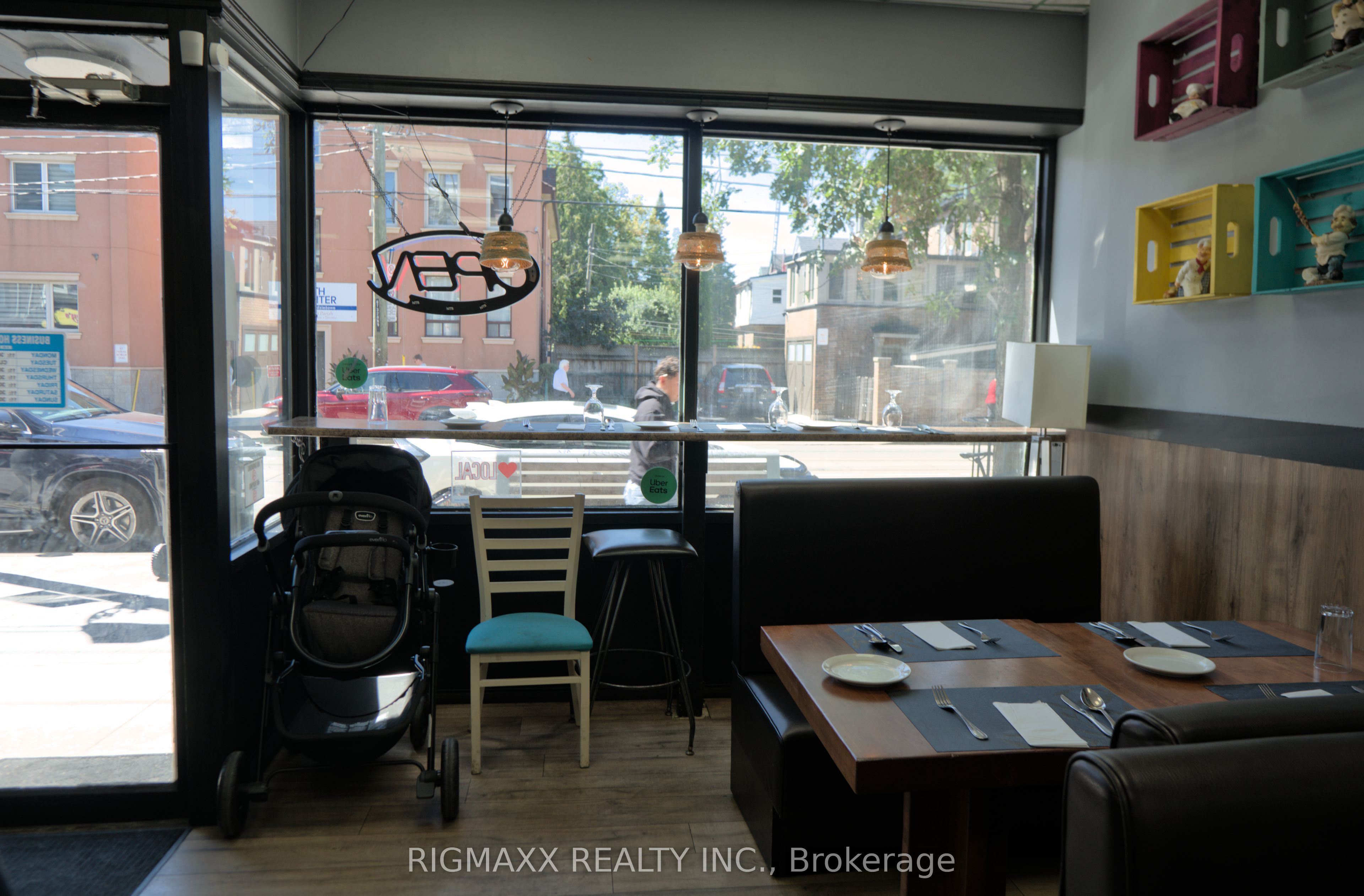 167 Roncesvalles Avenue