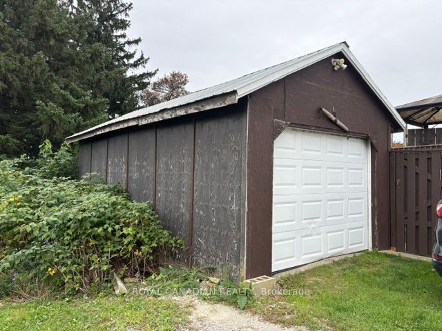 802 Highway 6 N/A