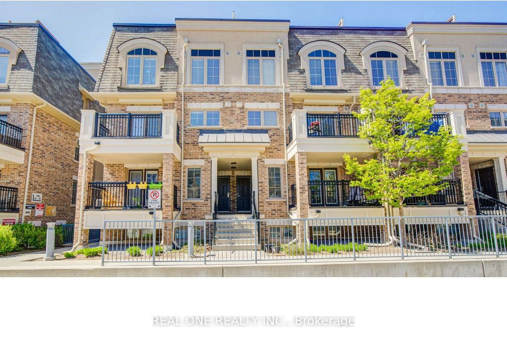 Photo of 2441 Greenwich Drive #14, Oakville, ON L6M 0S3 (MLS # W13082244)