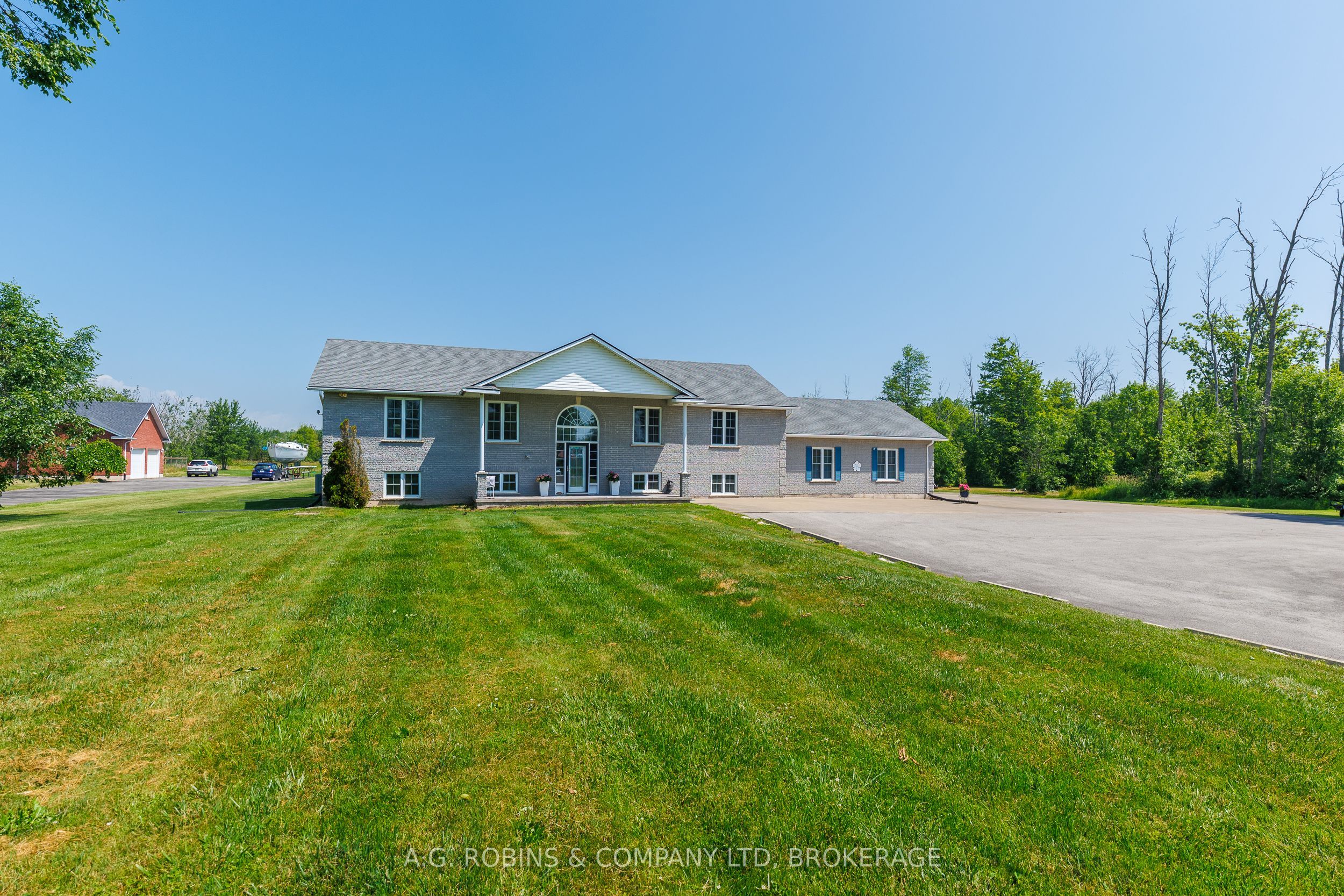 12312 LAKESHORE Road