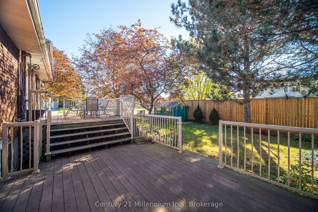 Photo of 750 Baird Street, Kincardine, ON N2Z 1M3 (MLS # X12581580)