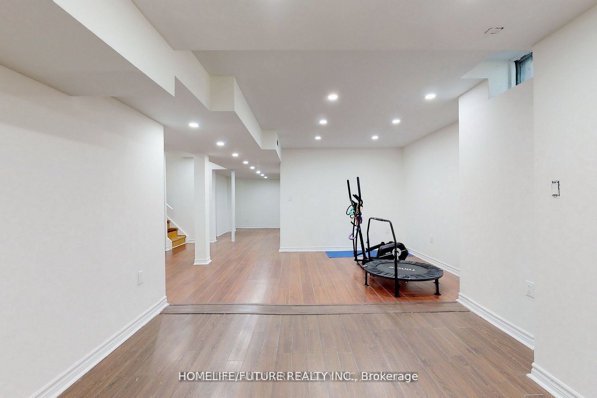 86 Havelock Gate Bsmt