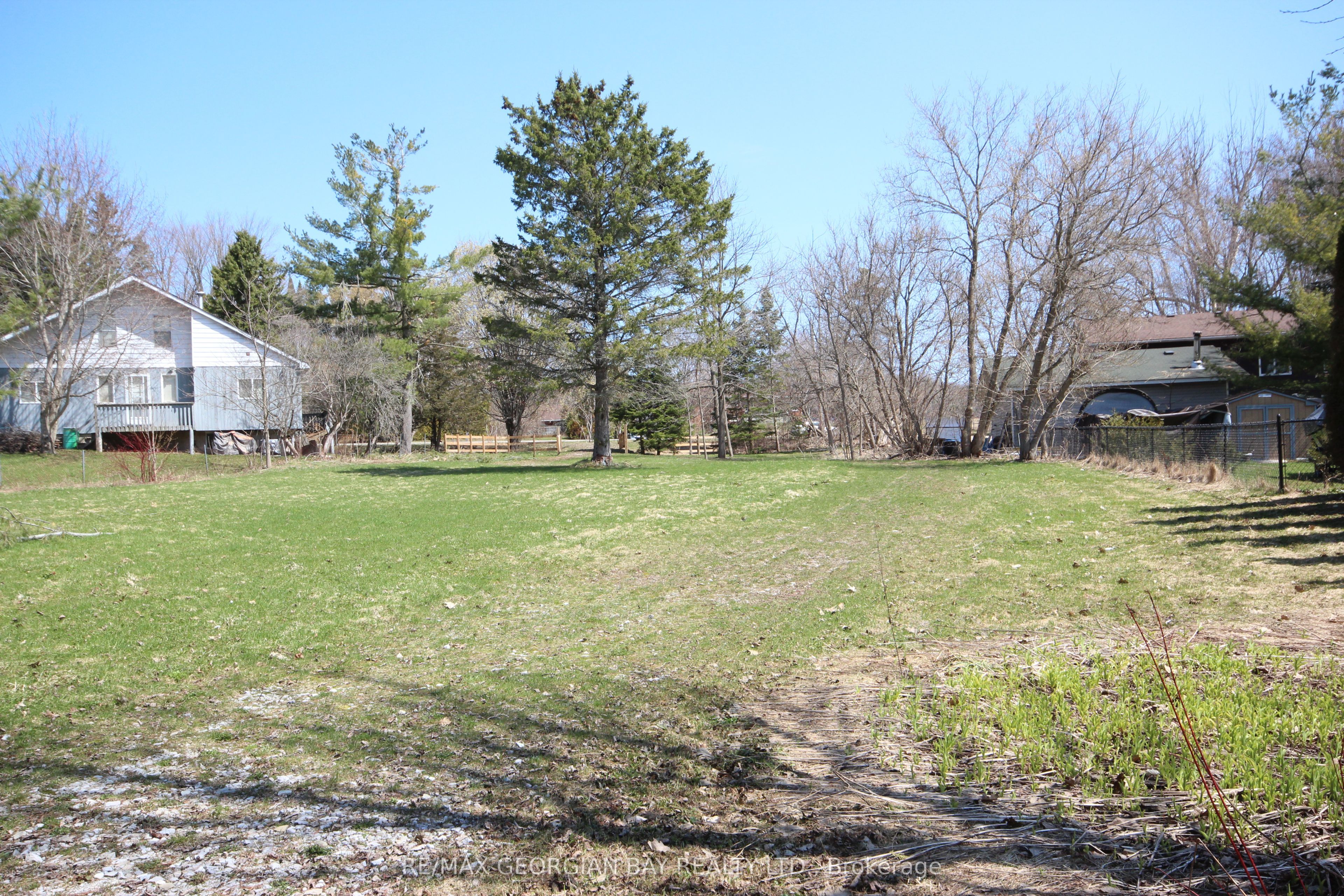5766 Penetanguishene Highway