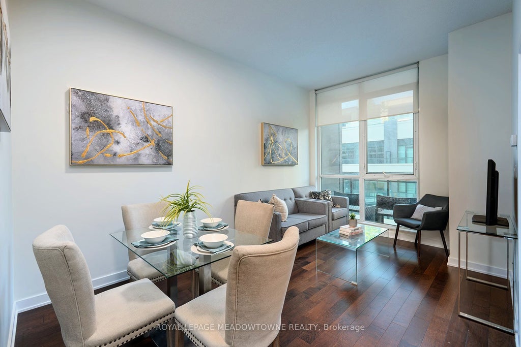 Photo of 4065 Brickstone Mews #315, Mississauga, ON L5B 0G3 (MLS # W13637930)