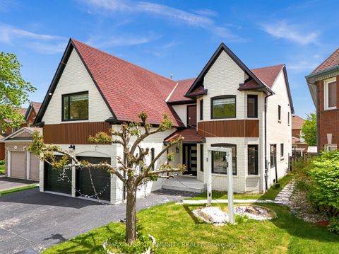 2666 Burnford Trail Mississauga ON L5M 5E1
