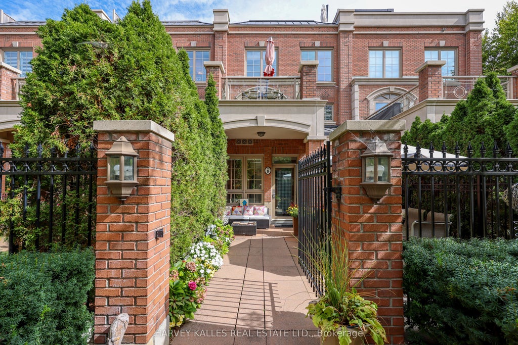 Photo of 21 Burkebrook Place #TH9, Toronto, ON M4G 0A2 (MLS # C13849062)