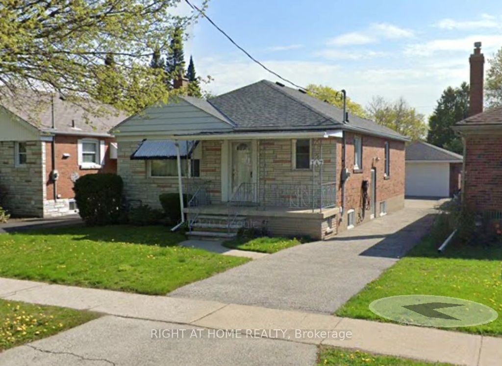 Photo of 147 North Carson Street, Toronto, ON M8W 4E1 (MLS # W13026258)