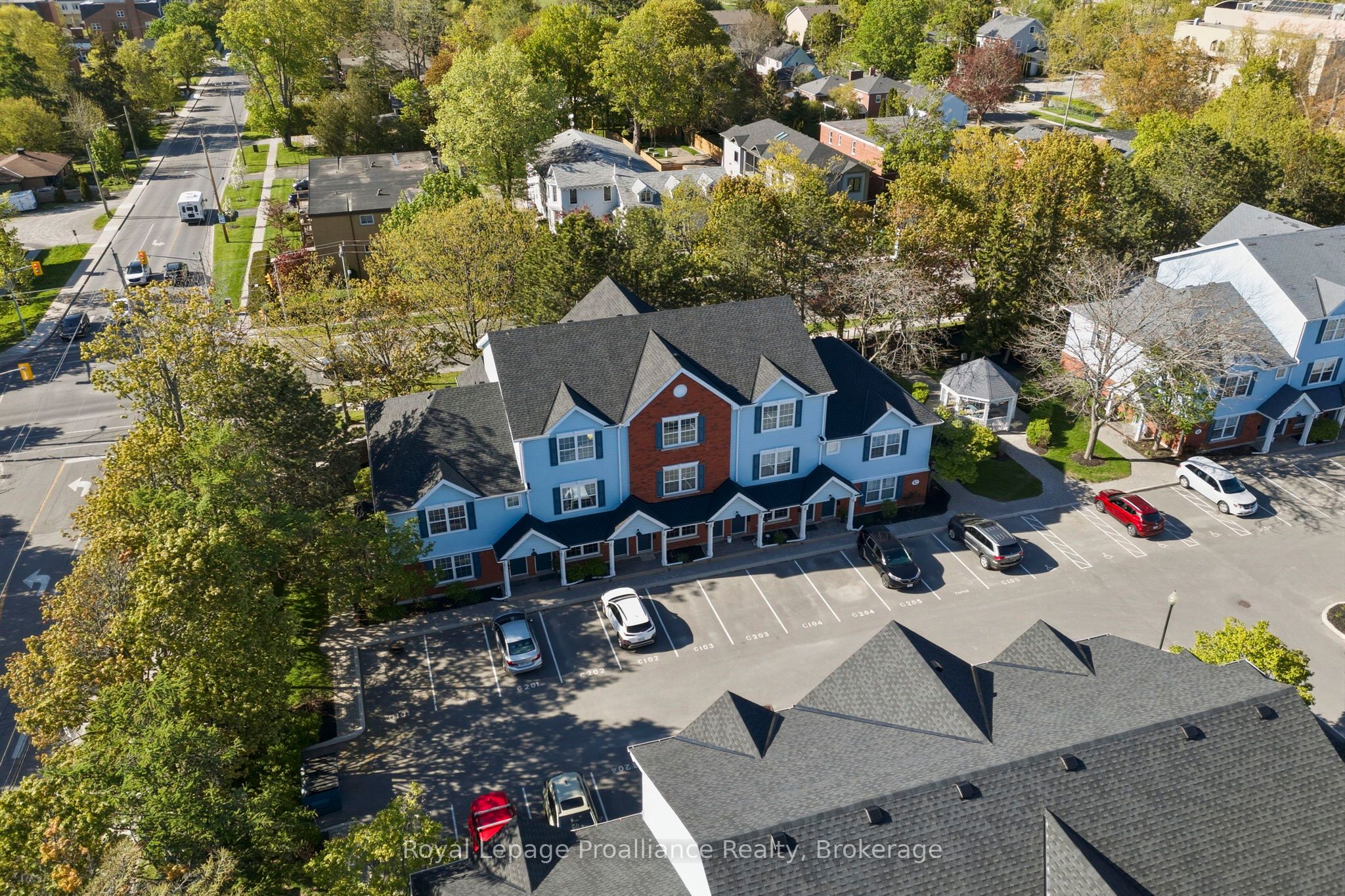 Photo 1 of 40 — 182 D'arcy Street C202, Cobourg, ON K9A 5H9