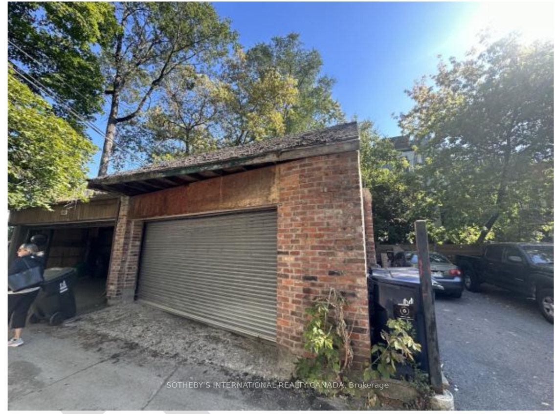 278 Avenue Road