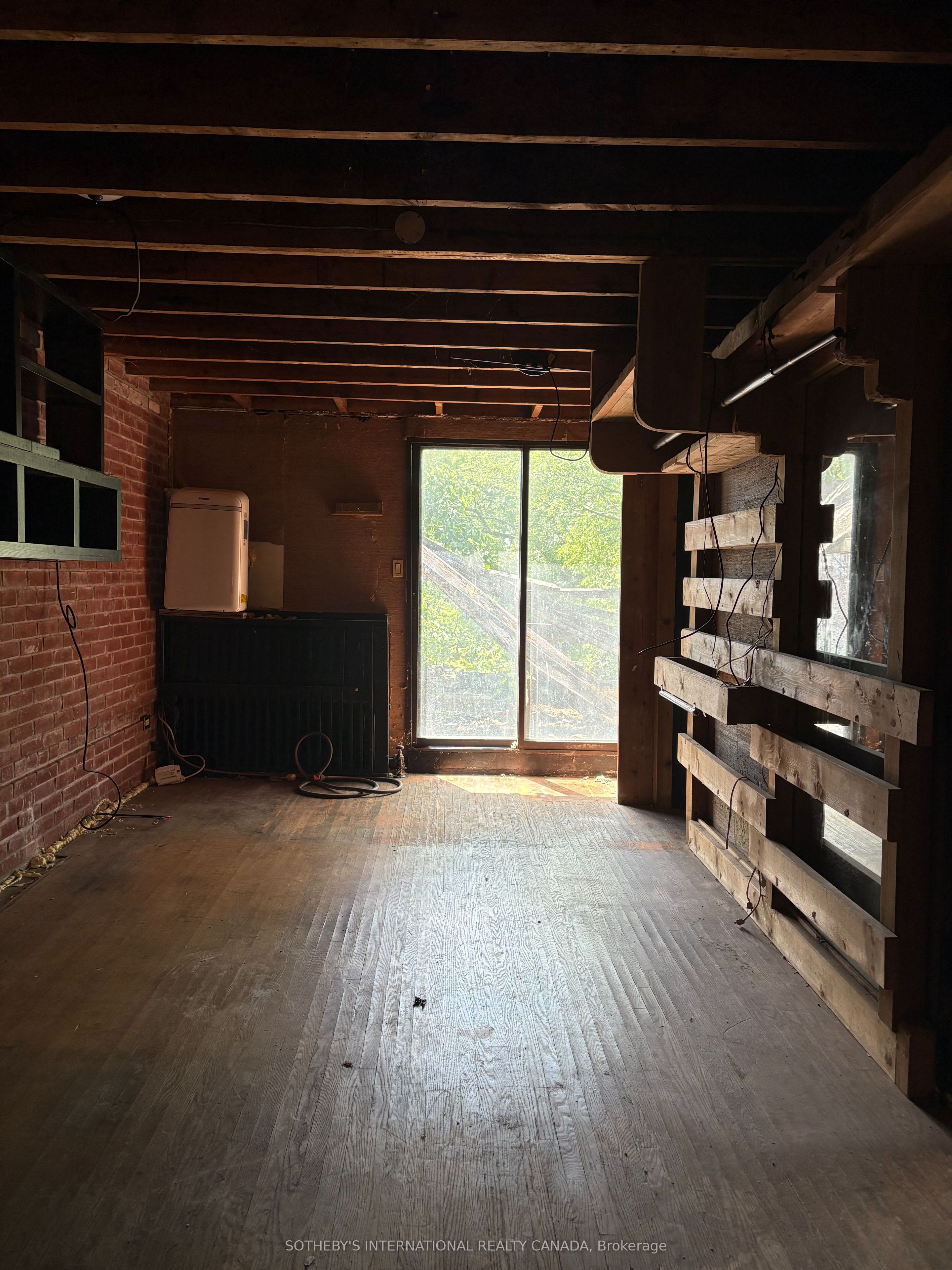 278 Avenue Road