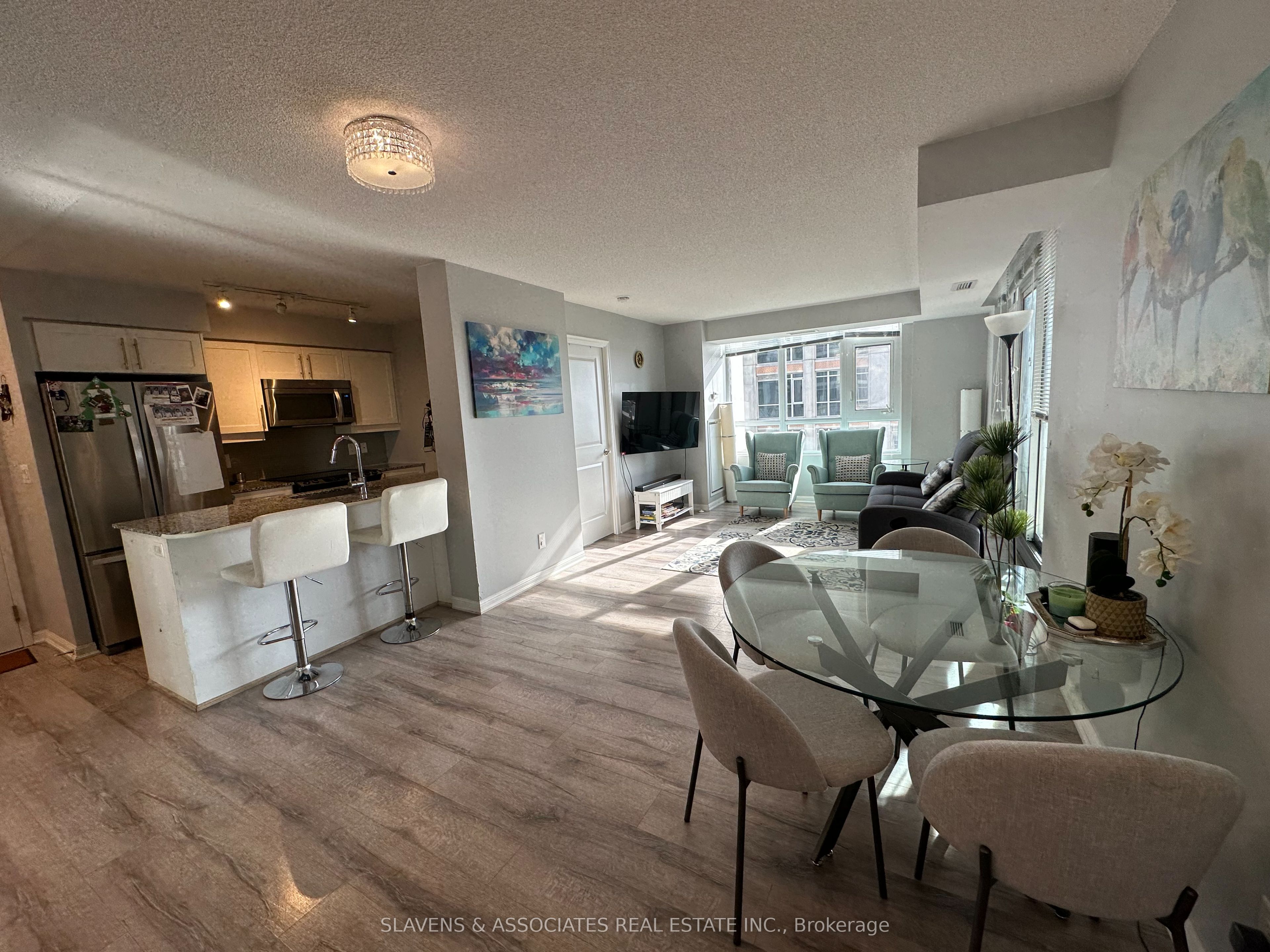 35 Bastion Street 1009