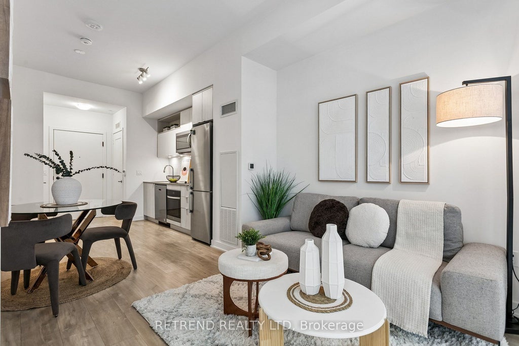 Photo of 70 Princess Street #1725, Toronto, ON M5A 0X6 (MLS # C13844576)