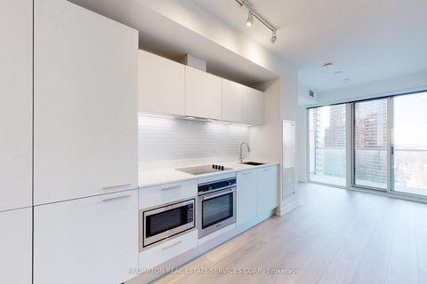 3 Gloucester Street 2812 Toronto ON M4Y 0C6