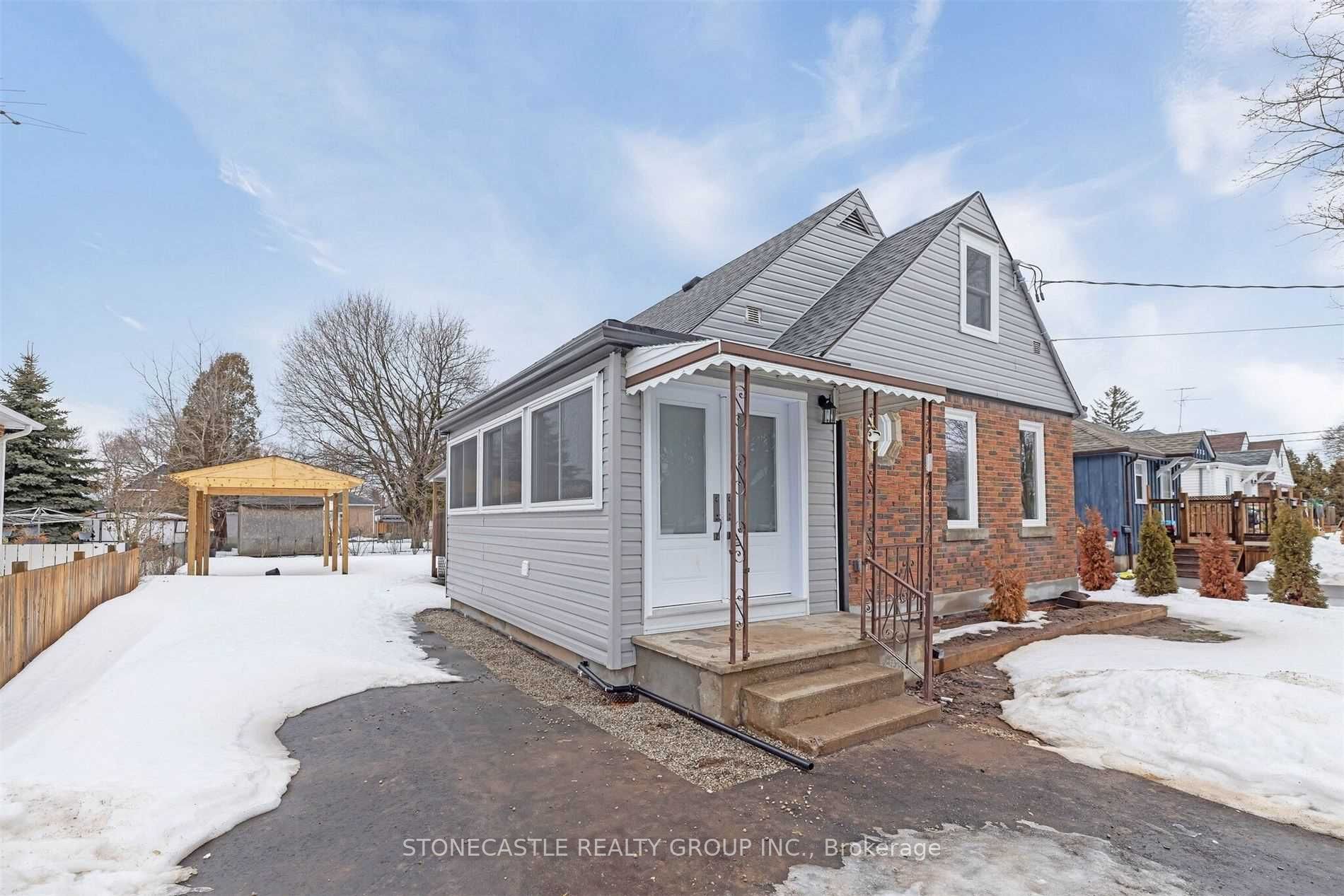 269 Peel Street