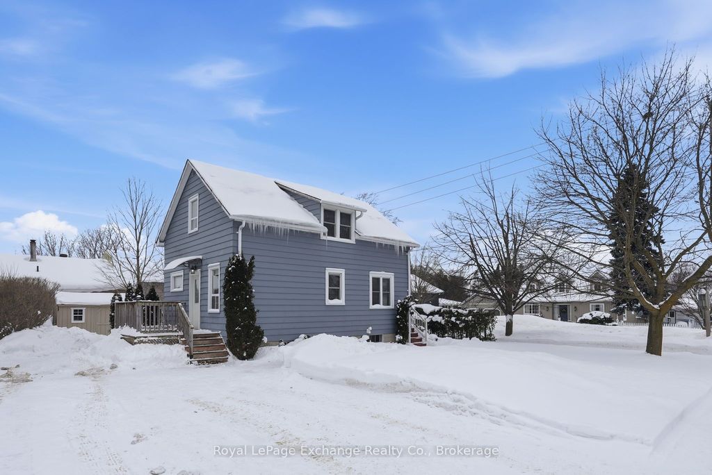 Photo of 967 Huron Terrace, Kincardine, ON N2Z 2Y1 (MLS # X12858610)