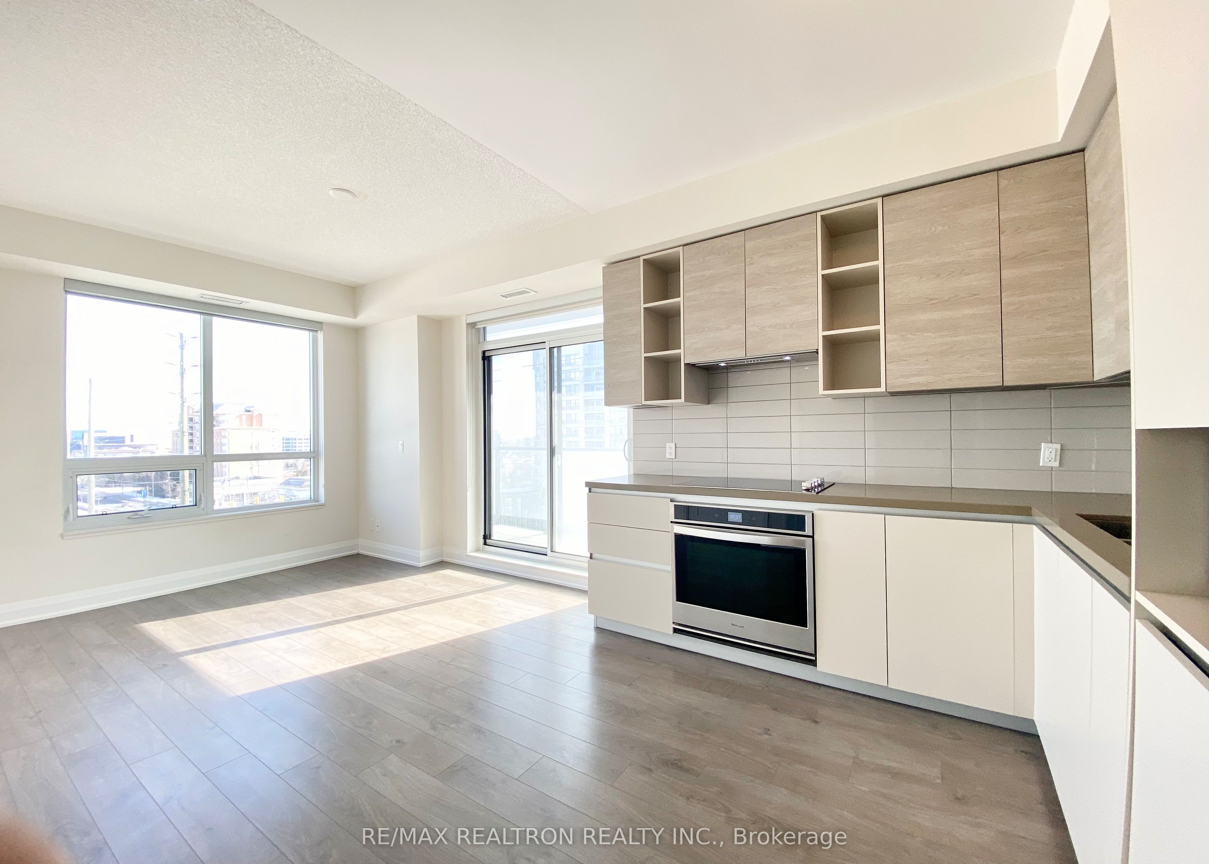 398 Highway 7 N/A 606