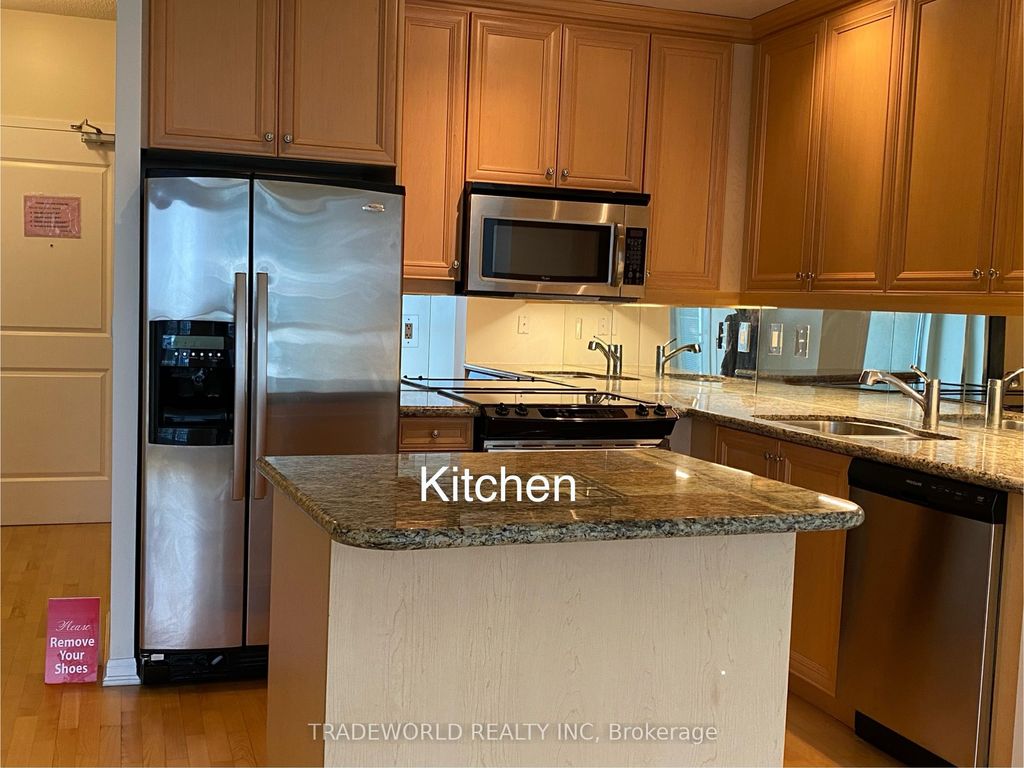 Photo of 628 Fleet Street #826, Toronto, ON M5V 1A8 (MLS # C12536306)