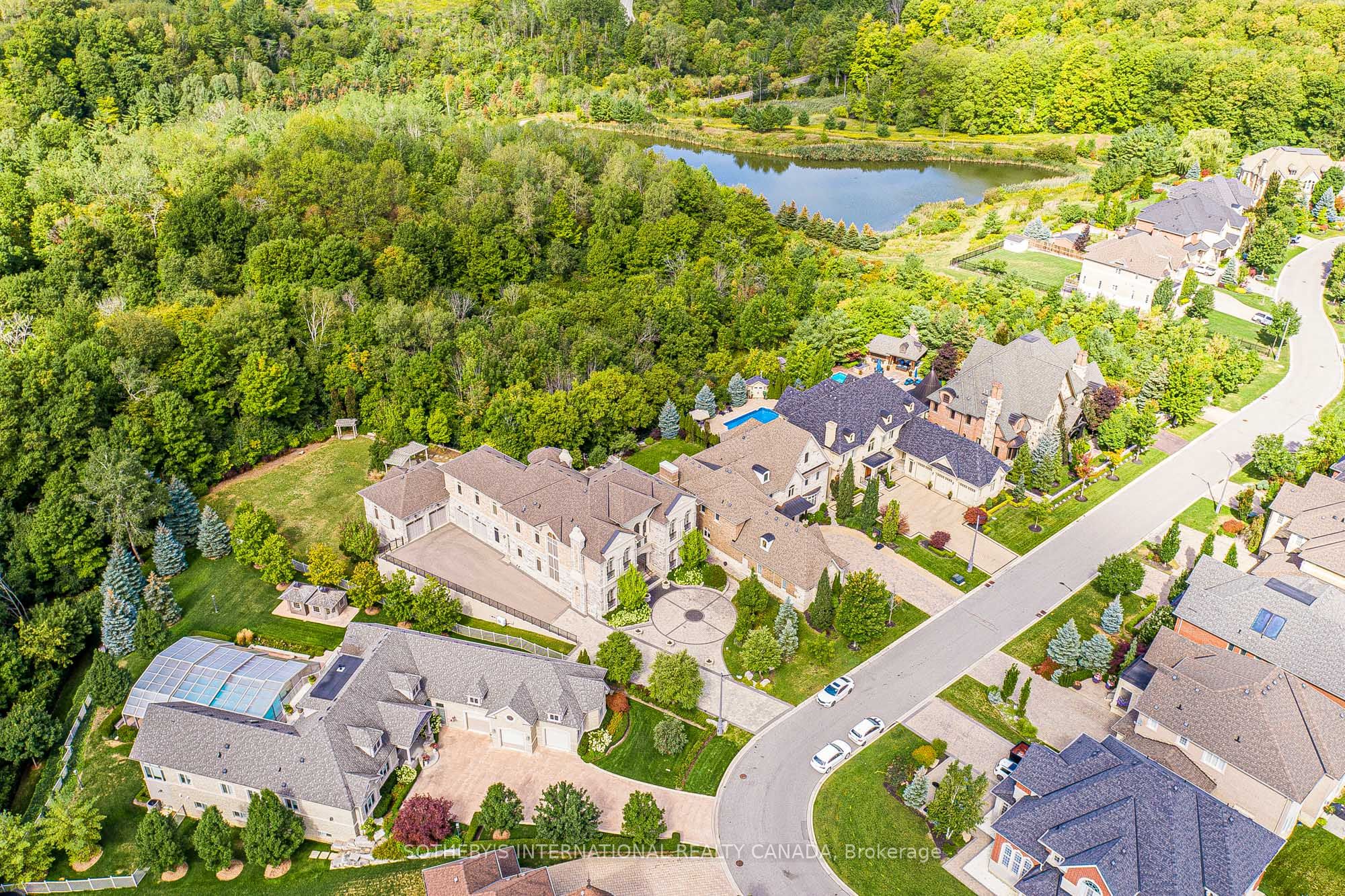 71 Grandvista Crescent