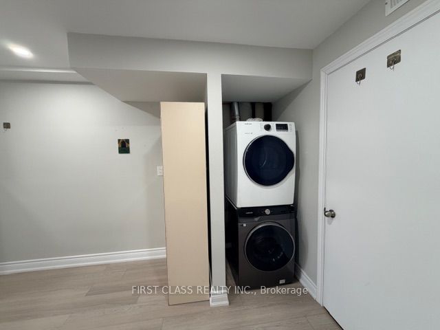 5323 Red Brush Drive Lower