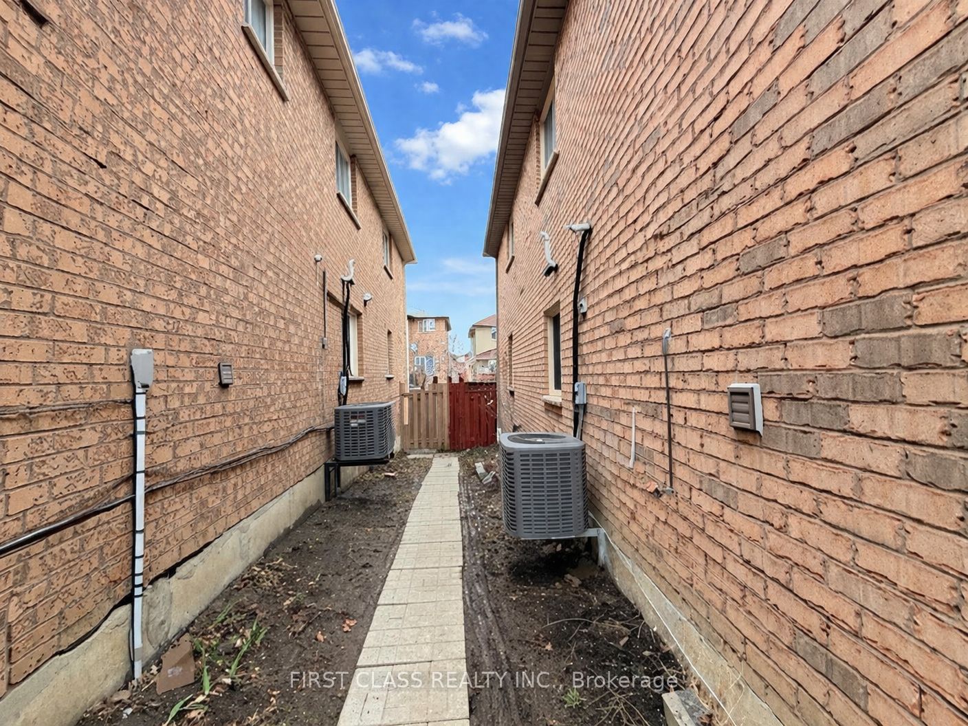 5323 Red Brush Drive Lower