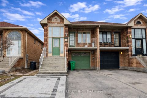 5323 Red Brush Drive Lower Mississauga ON L4Z 3Z5