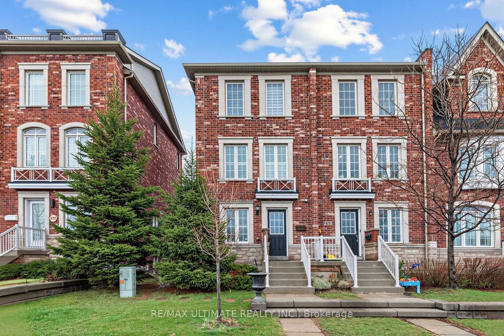 Photo of 255 Torbarrie Road E, Toronto, ON M3L 0E2 (MLS # W13005794)