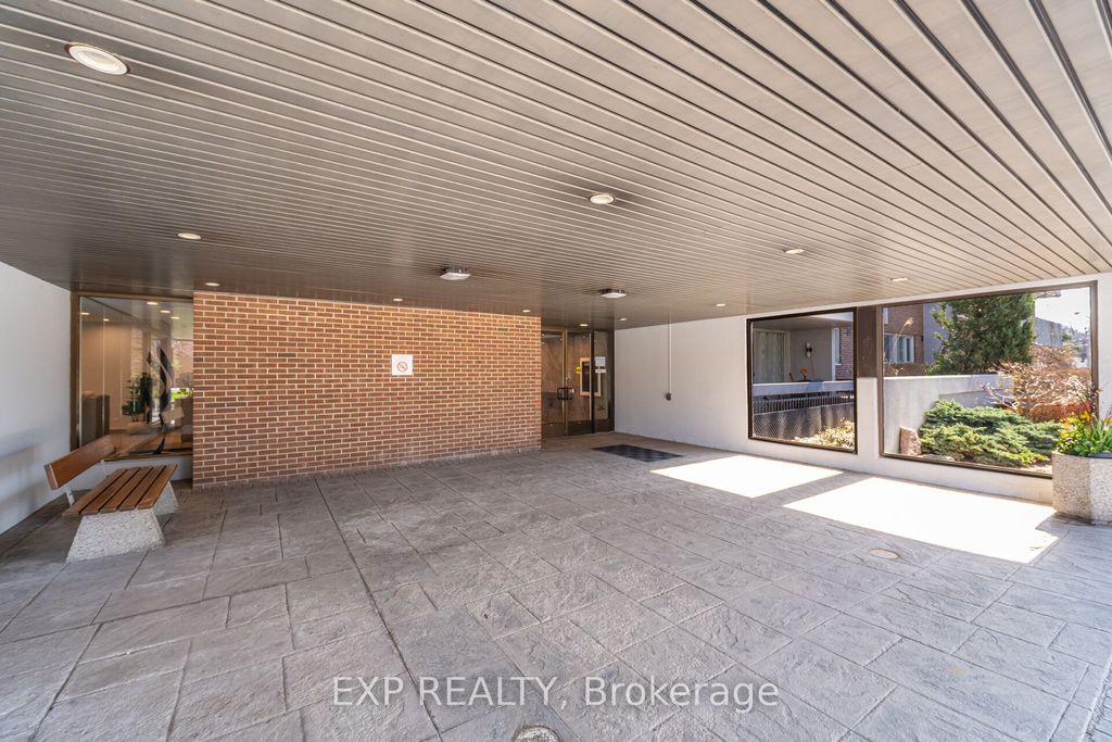 Photo of 270 Scarlett Road #205, Toronto, ON M6N 4X7 (MLS # W13026934)
