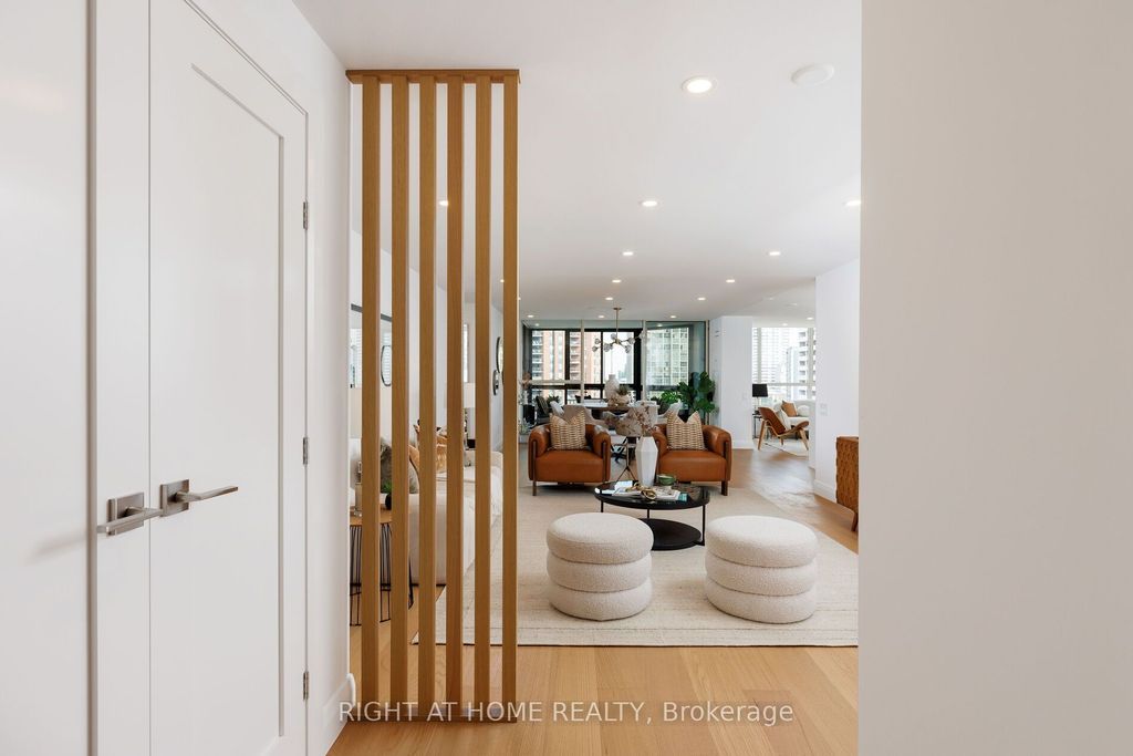 Photo of 130 Carlton Street E #1403, Toronto, ON M5A 4K3 (MLS # C12669474)