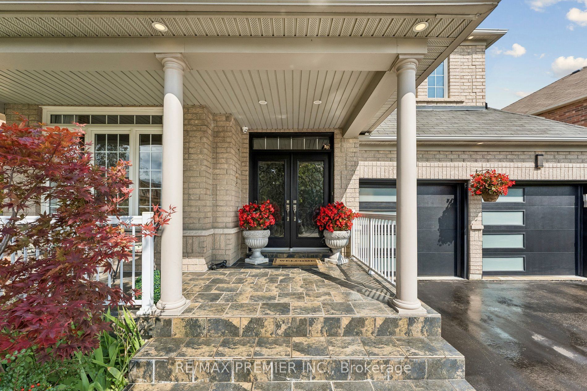 16 Rockstep Court