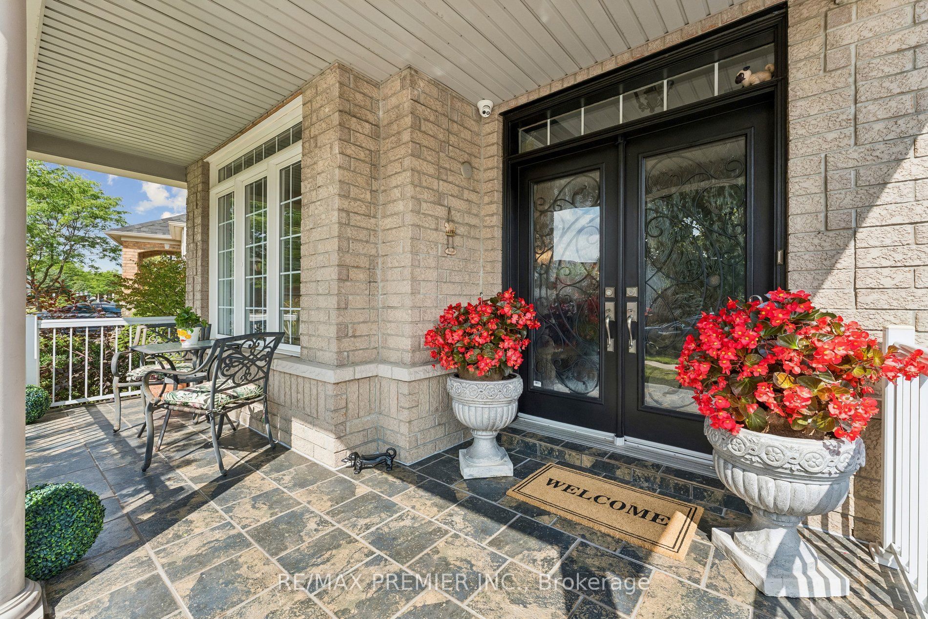 16 Rockstep Court