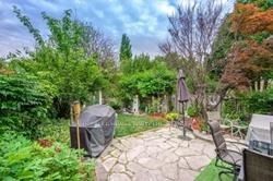 3145 Harris Crescent