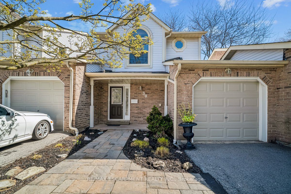 5255 Lakeshore Road 30