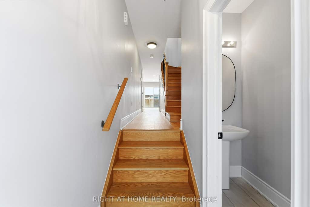 Photo of 57 Drover Circle, Whitchurch-Stouffville, ON L4A 7G4 (MLS # N13433908)