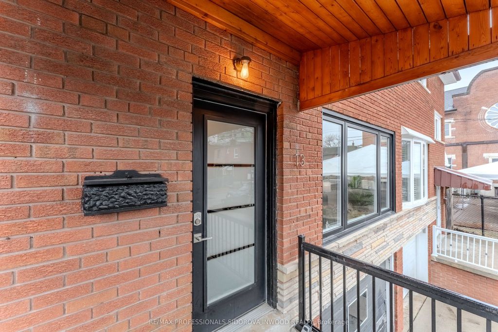 Photo of 13 Shipman Street, Toronto, ON M6P 2Y5 (MLS # W12910070)