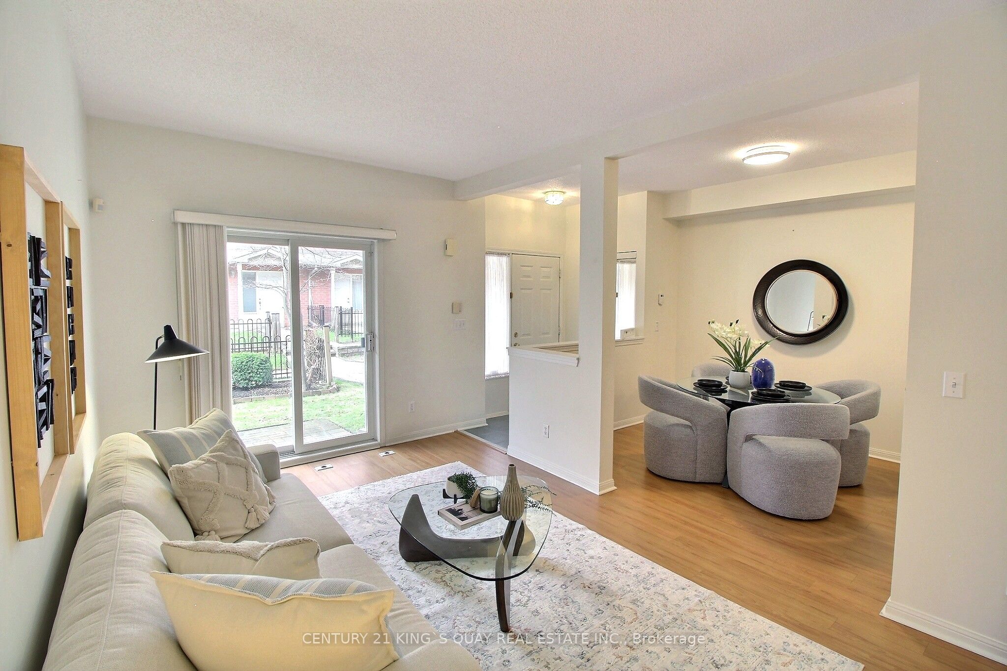 2 Alpen Way 23A