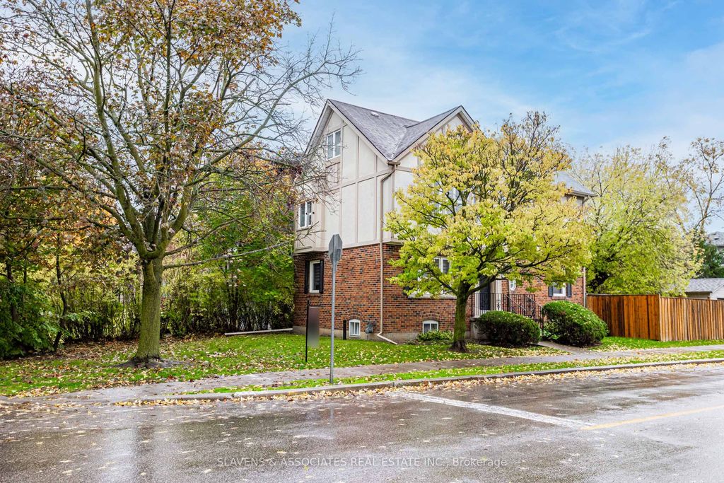 Photo of 509 Deloraine Avenue, Toronto, ON M5M 2C1 (MLS # C12506938)