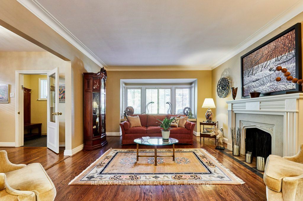 Photo of 106 Kimbark Boulevard, Toronto, ON M5N 2Y2 (MLS # C12461414)