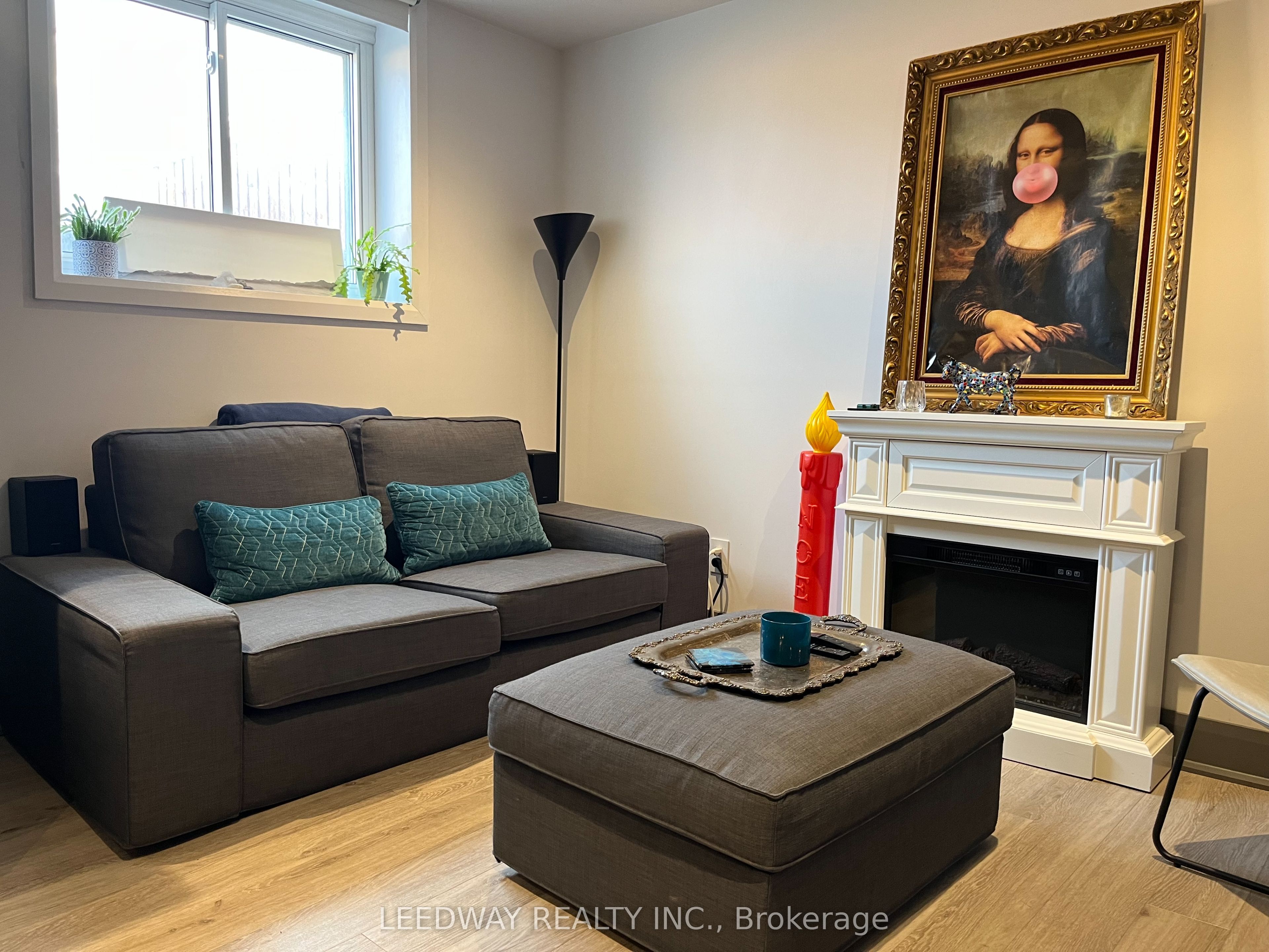 2247 Haltyre Court 1