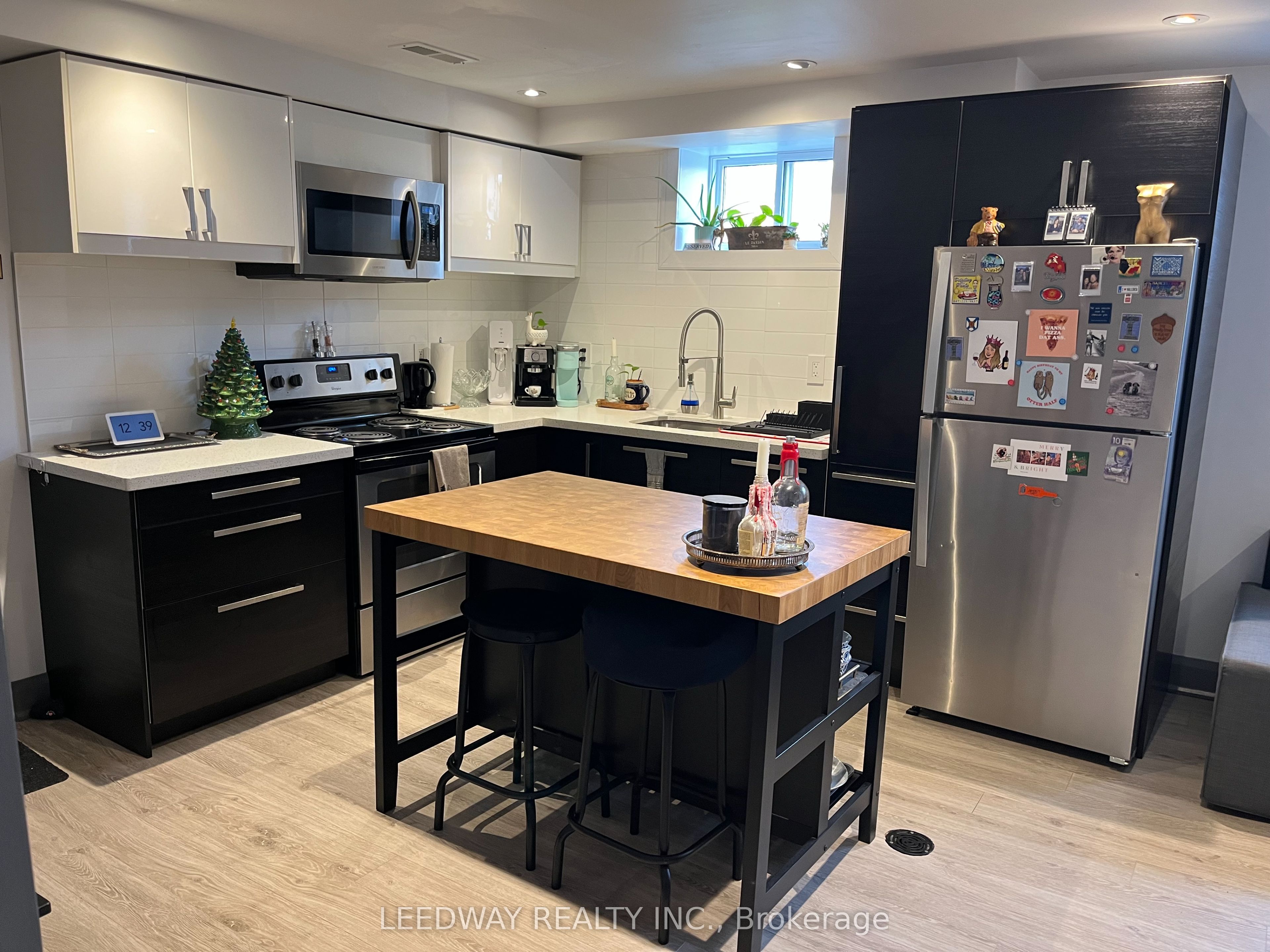 2247 Haltyre Court 1