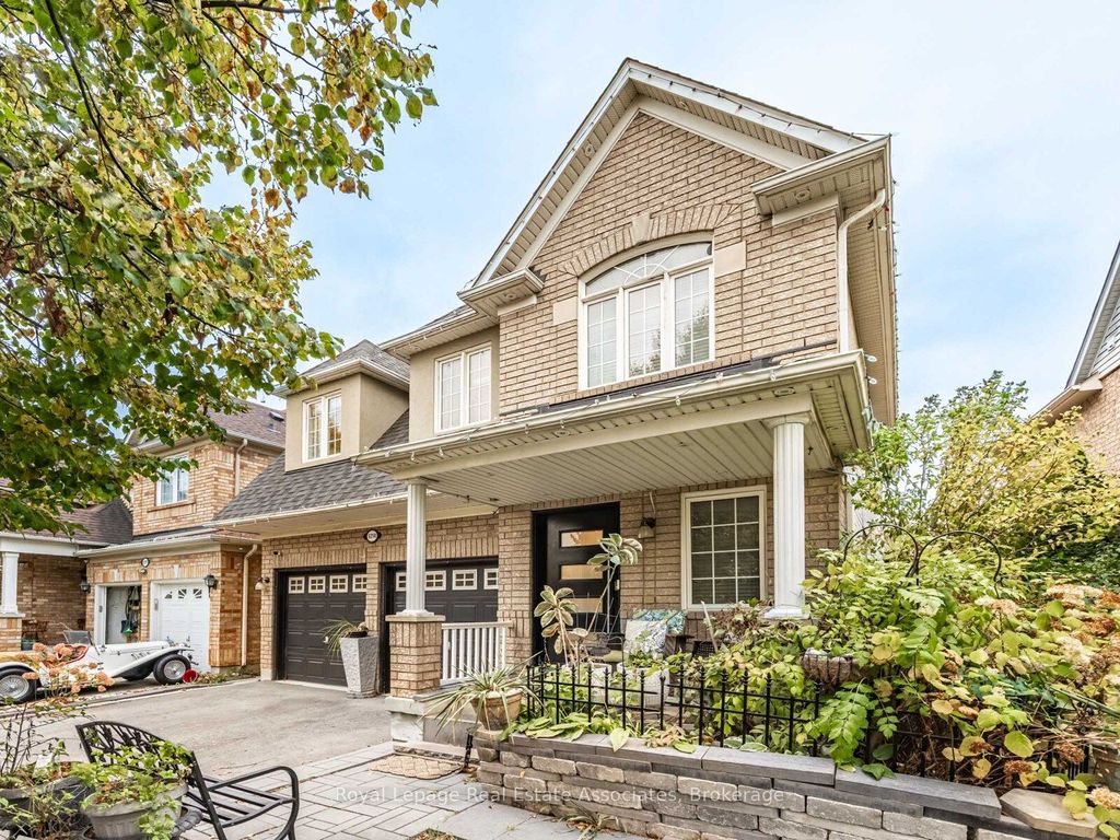 Photo of 6214 Miriam Way, Mississauga, ON L5N 8J6 (MLS # W12495364)