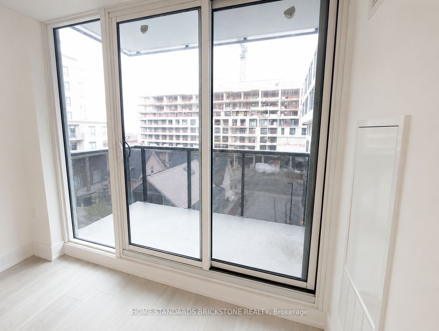 2450 Old Bronte Road 447
