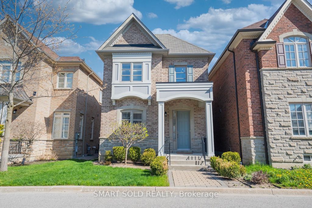 Photo of 22 Mayapple Lane N, Richmond Hill, ON L4E 1B8 (MLS # N13141508)