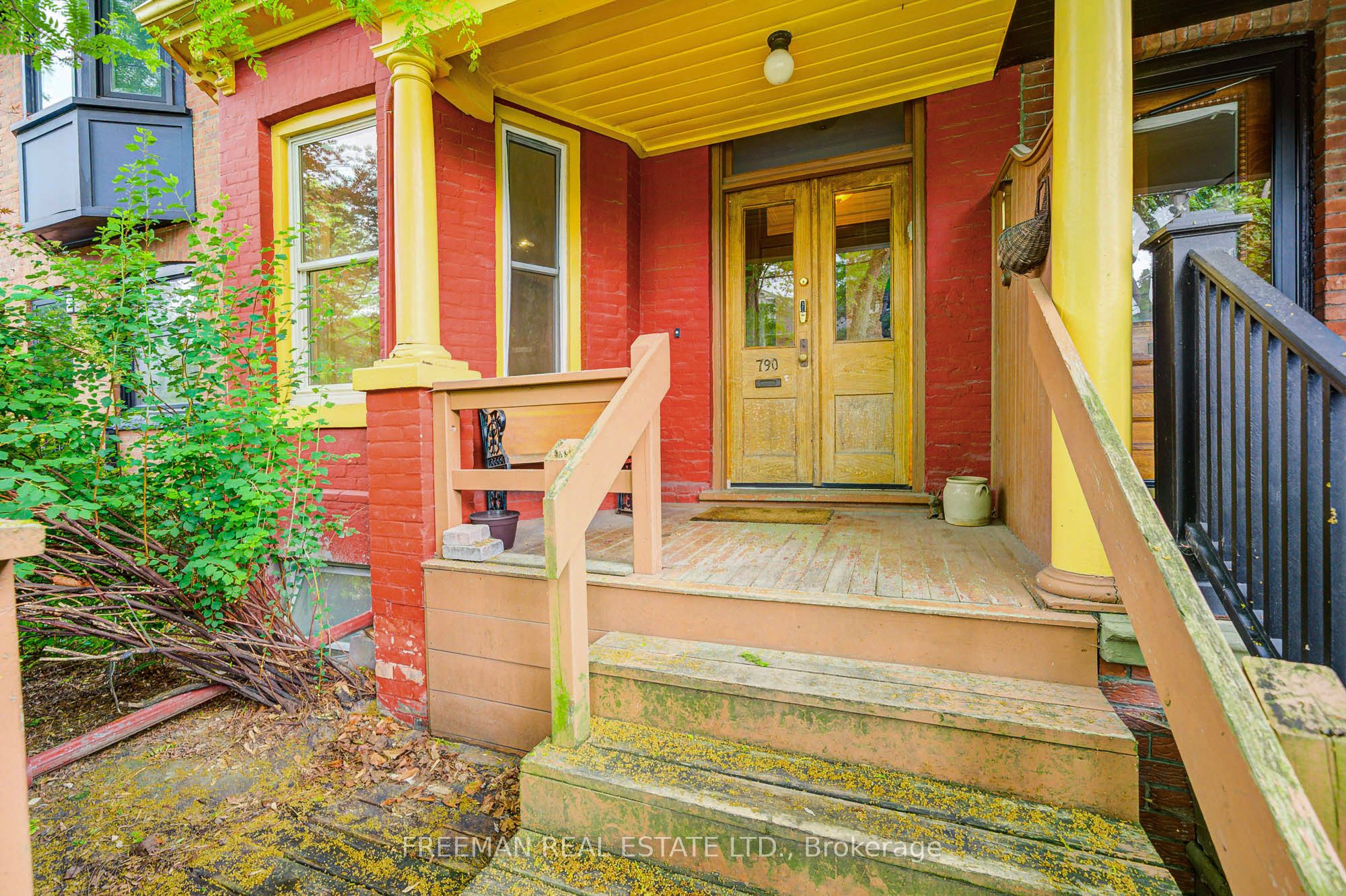 790 Markham Street