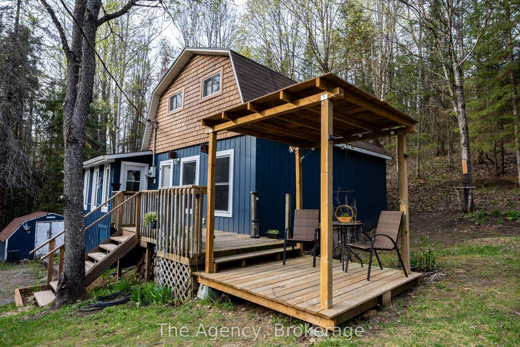 Photo of 1094 Springdale Park Road N, Bracebridge, ON P1L 1W9 (MLS # X13654184)